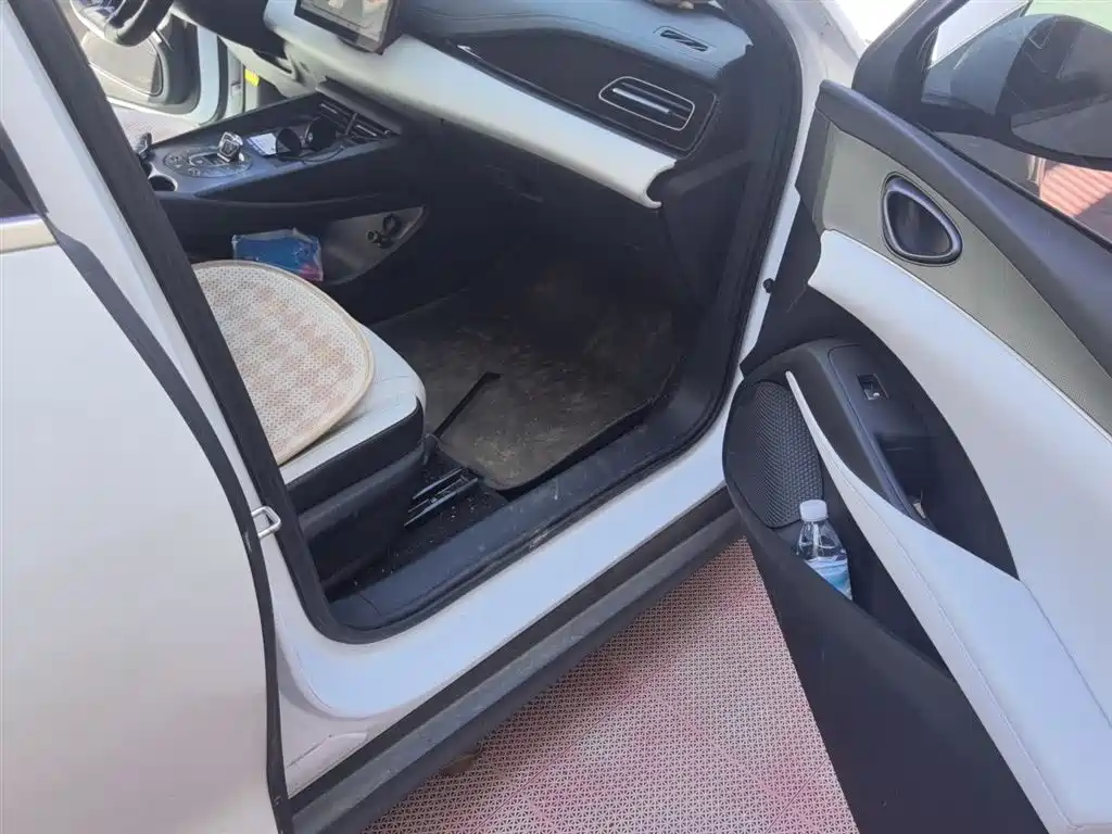 BYD Seal 06 New Energy 2024 DM-i 80KM Luxury фото 22