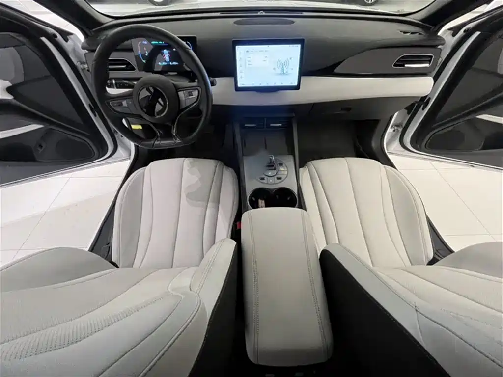 BYD Seal 06 New Energy 2024 DM-i 80KM Luxury фото 12
