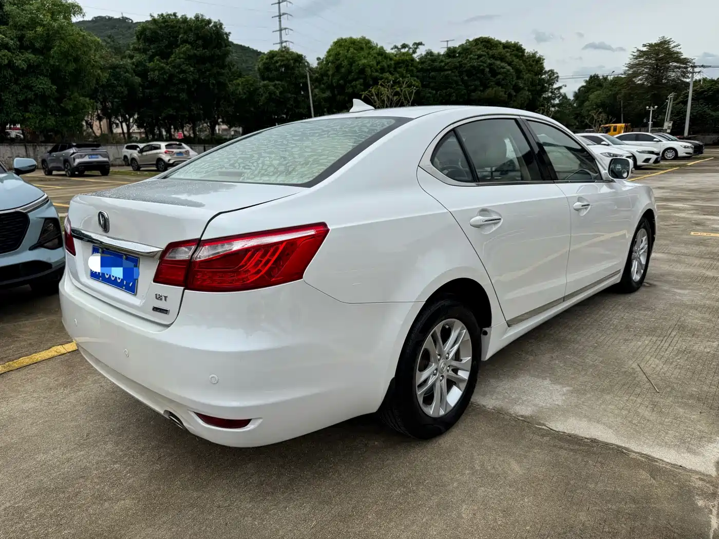Changan Ruicheng 2015 2014 1.8T Automatic Elite Anniversary Edition China V
