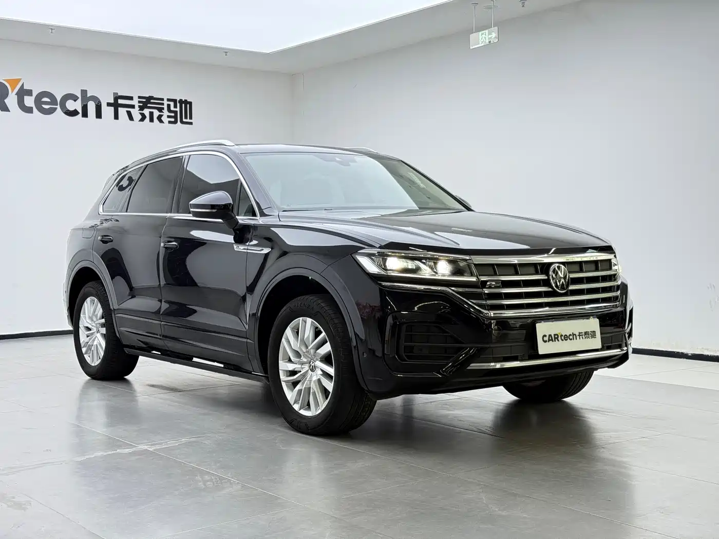 Volkswagen Touareg 2021 2.0TSI R-Line фото 6