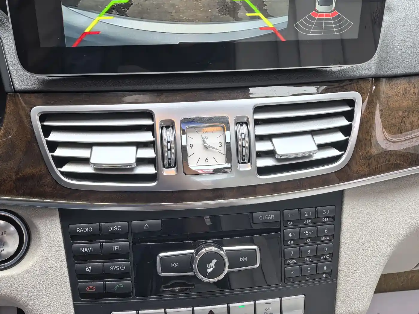 Mercedes-Benz E-Class 2015 E 200 L фото 4