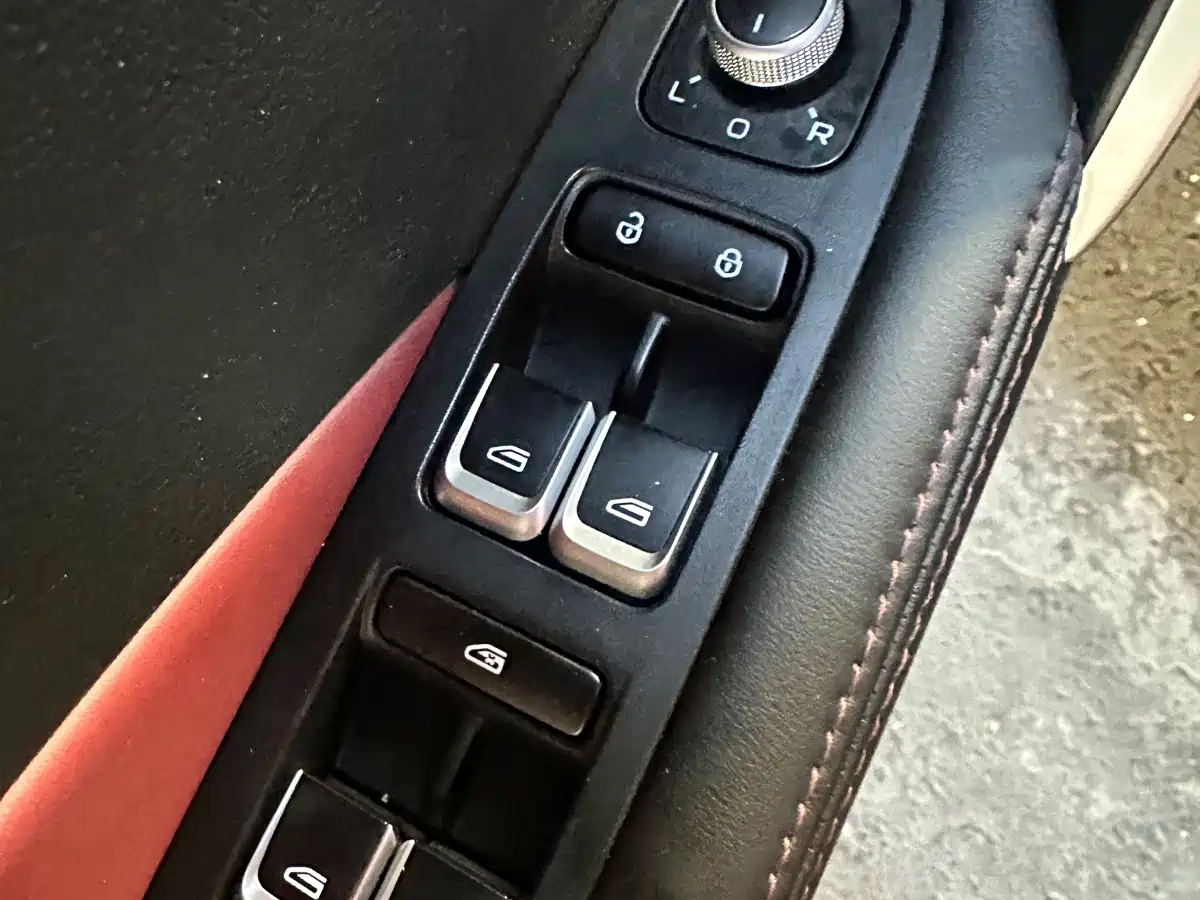 GEELY AUTOMOBILE BINYUE