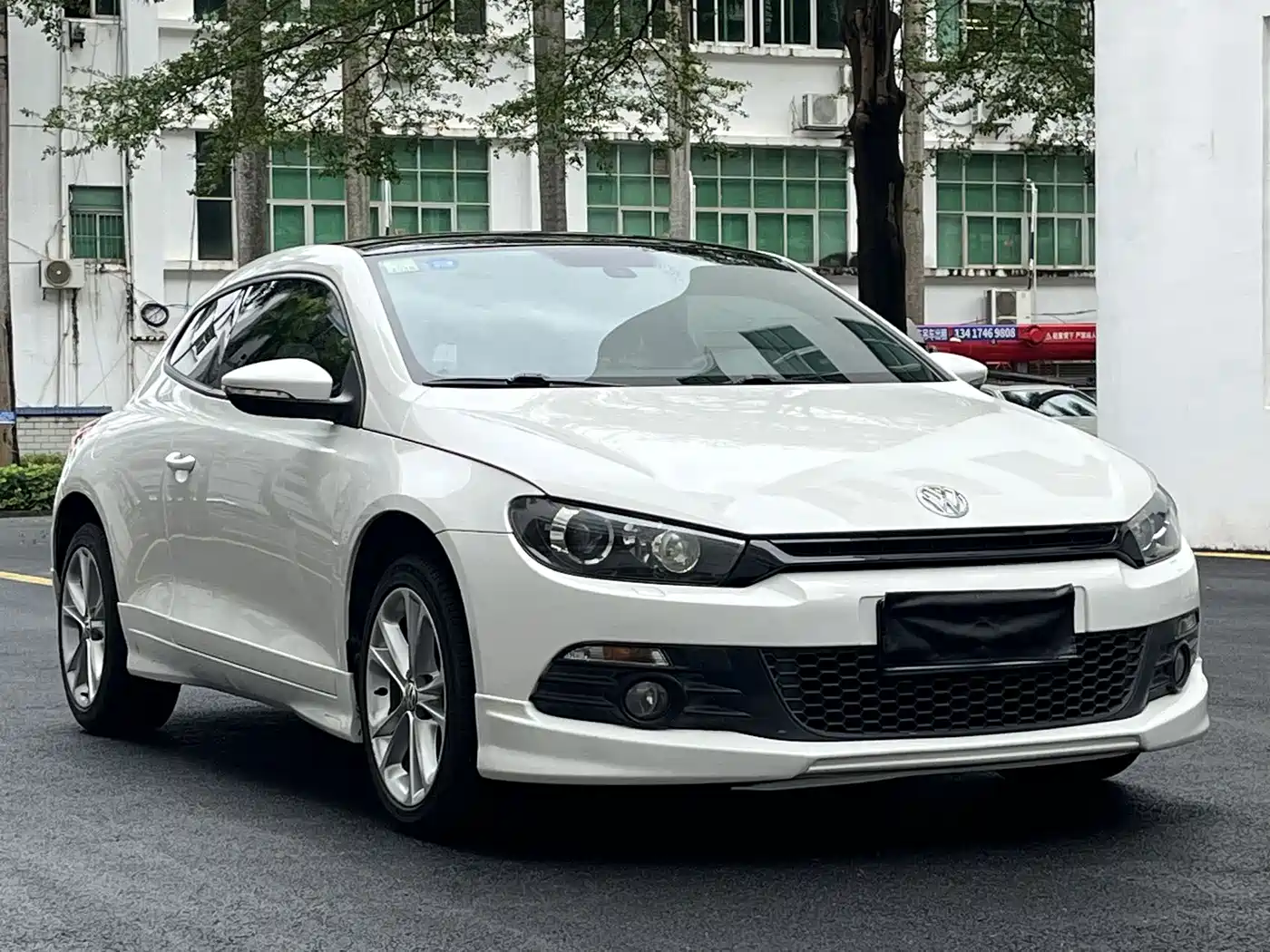 Volkswagen Scirocco 2013 2011 2.0TSI Luxury