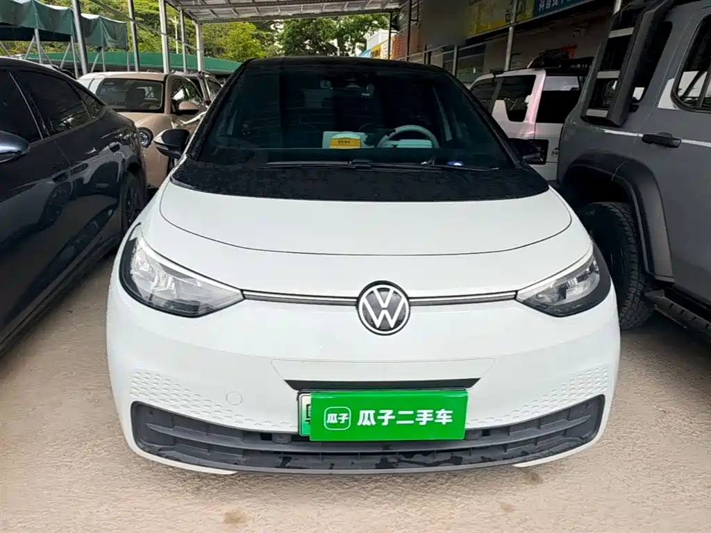 Volkswagen ID.3 2023 Upgraded Pure Intelligence Edition фото 3
