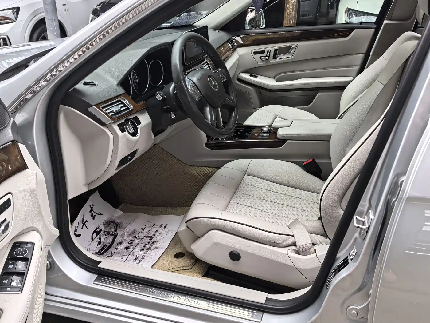 Mercedes-Benz E-Class 2015 E 200 L фото 5