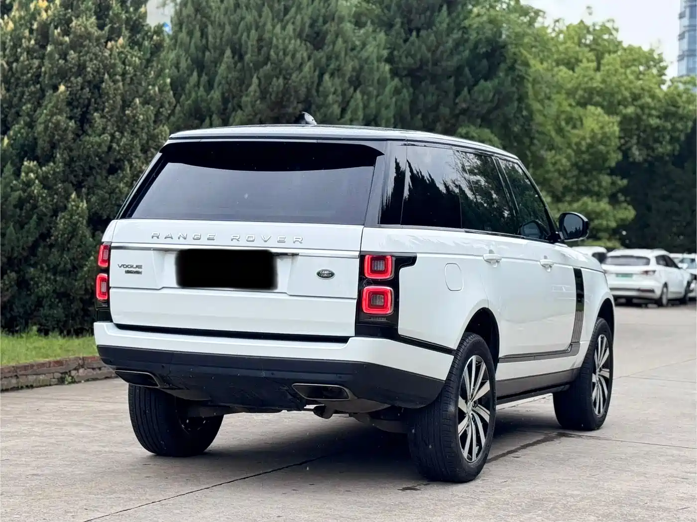 Land Rover Range Rover 2019 3.0 SCV6 Heritage Edition фото 6