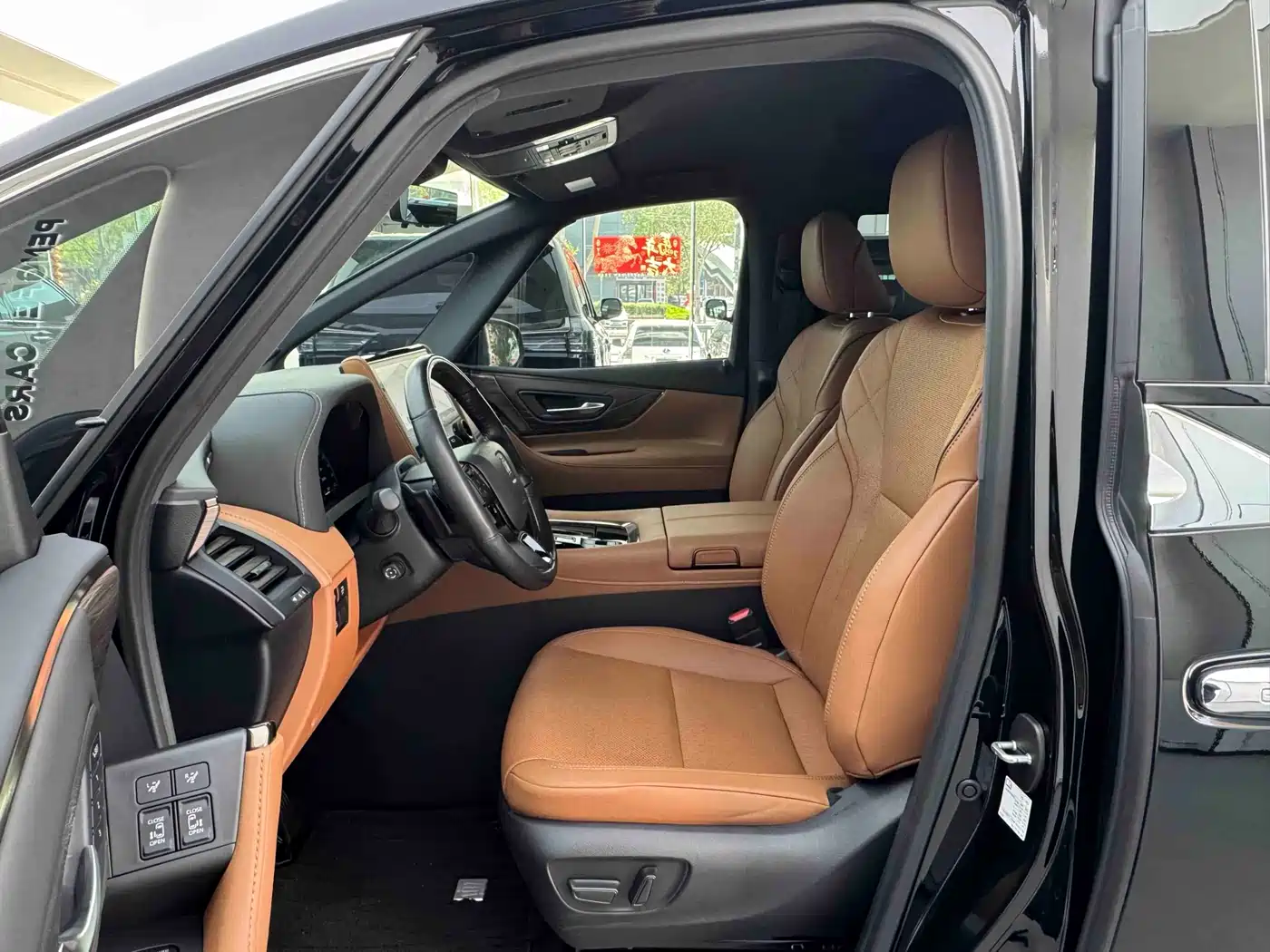 Toyota Vellfire 2024 Crown Hybrid 2.5L Executive Premium Edition фото 5