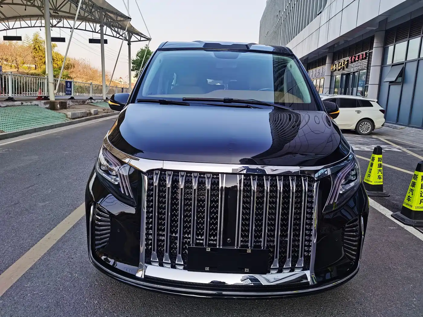 Mercedes-Benz Vito 2021 2.0T Business Edition 7-seater фото 2