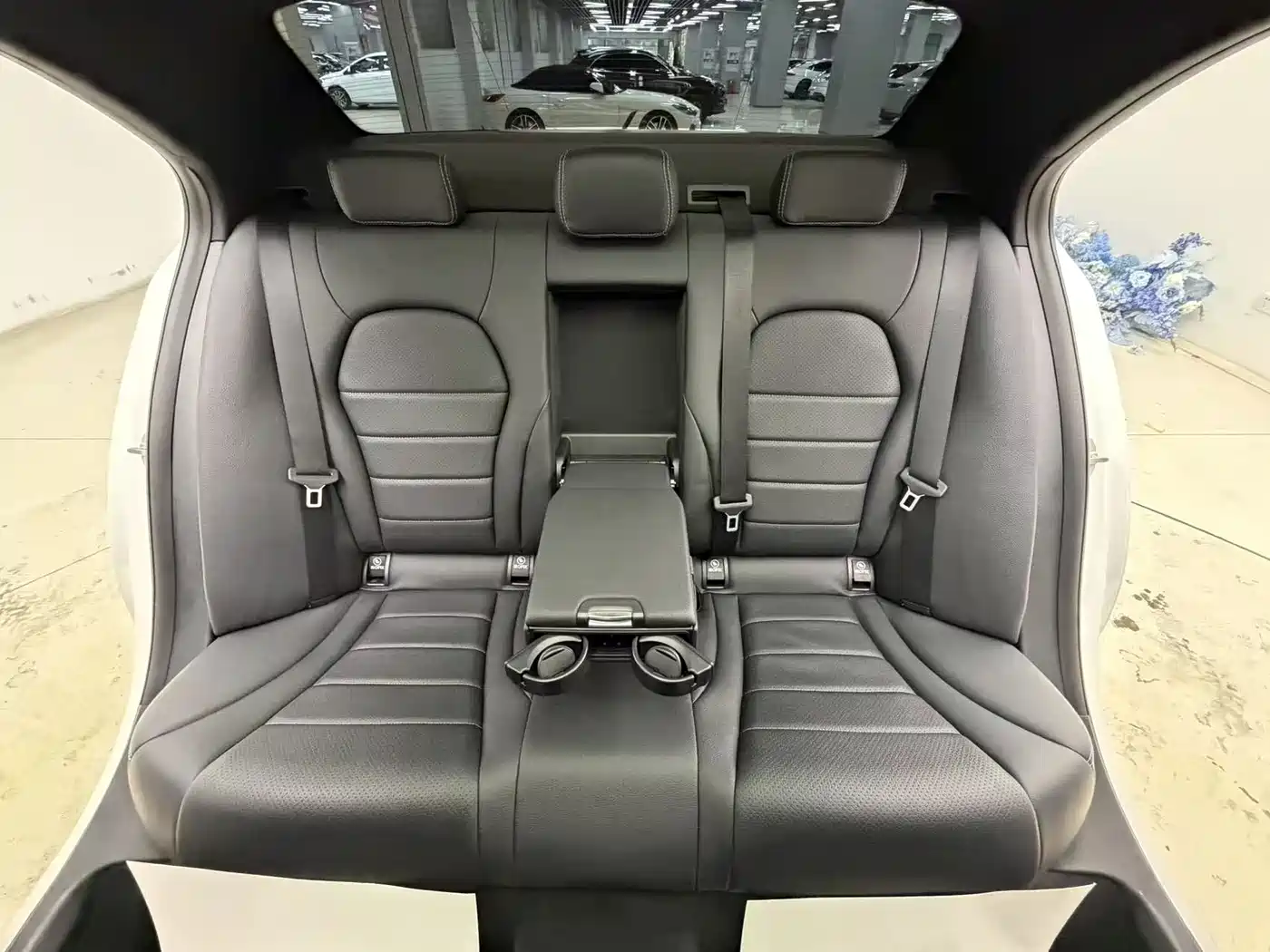 Mercedes-Benz C-Class 2015 C 200 Sport Edition 4MATIC фото 31