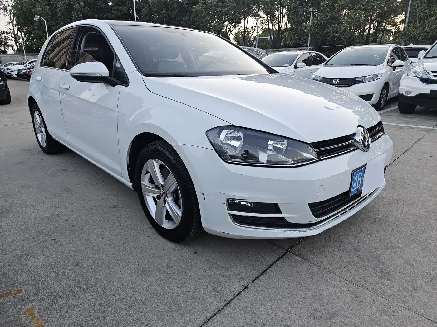 Volkswagen Golf 2016 230TSI Automatic Comfort фото 3