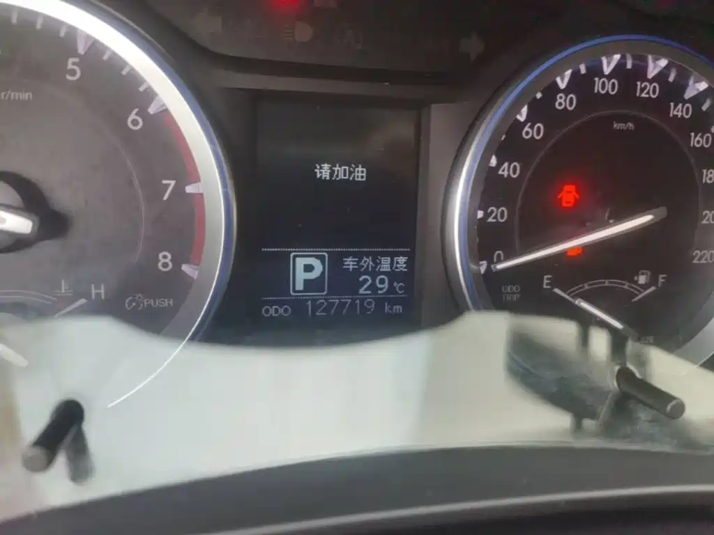 Фото 12 - Toyota Highlander