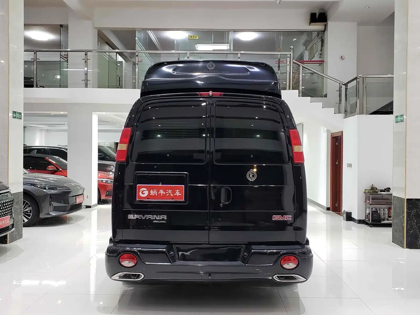 Фото 29 - GMC Savana