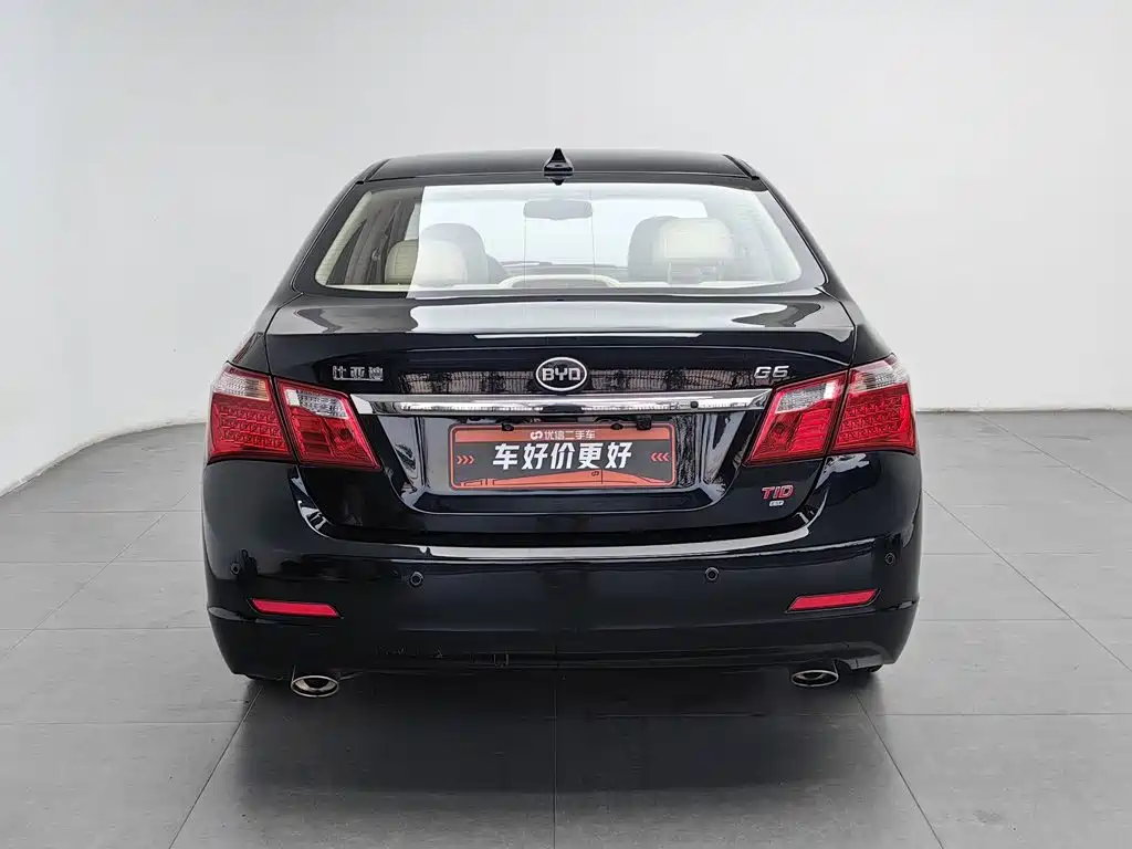 BYD G6 2013 2013 1.5TID Automatic Prestige