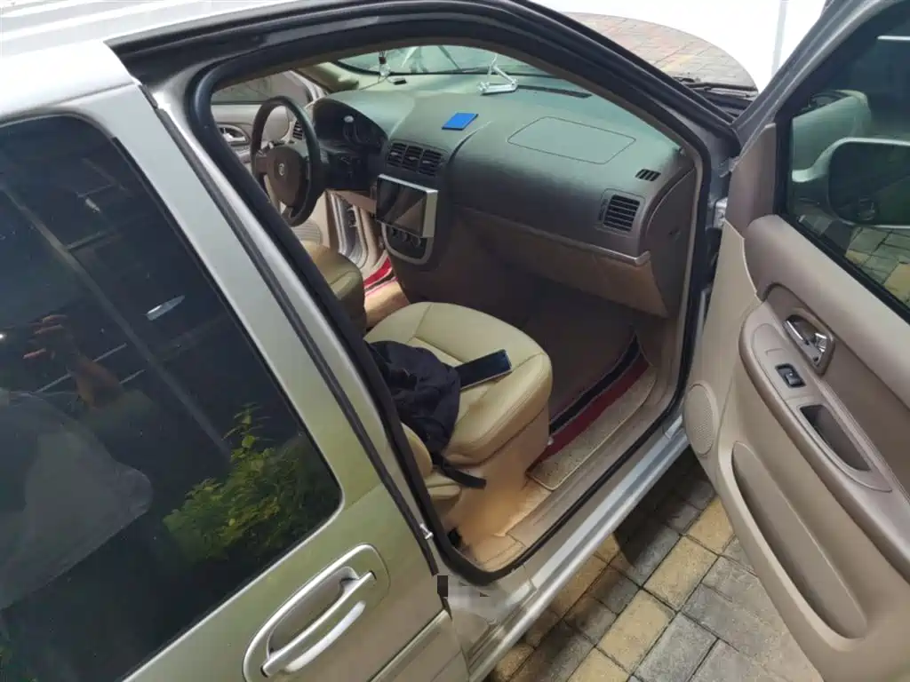 Buick GL8 2014 2.4L Classic Edition фото 20