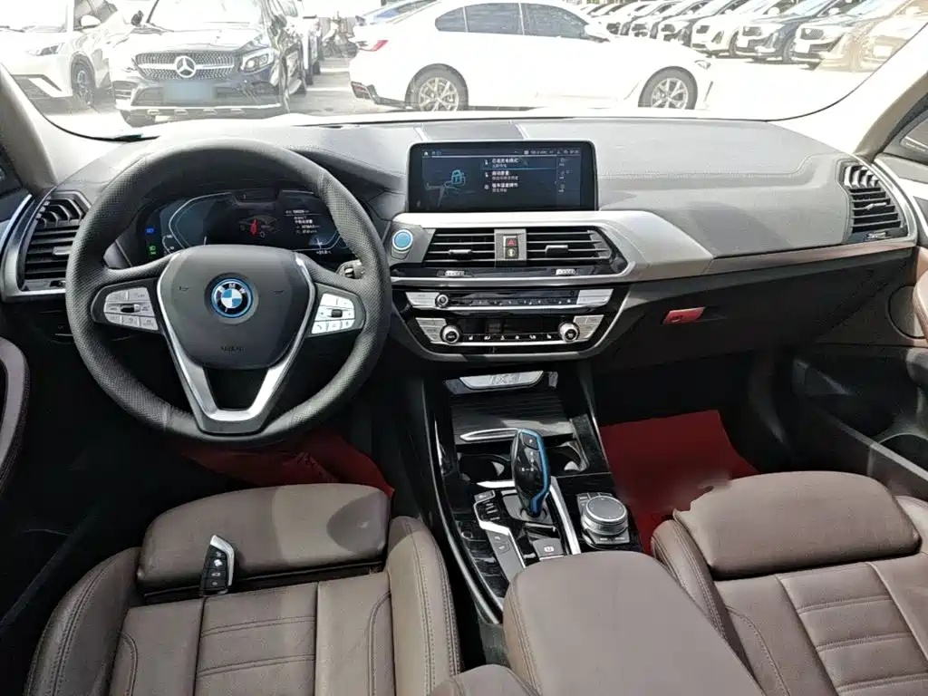 BMW iX3 2021 2021 Pioneer