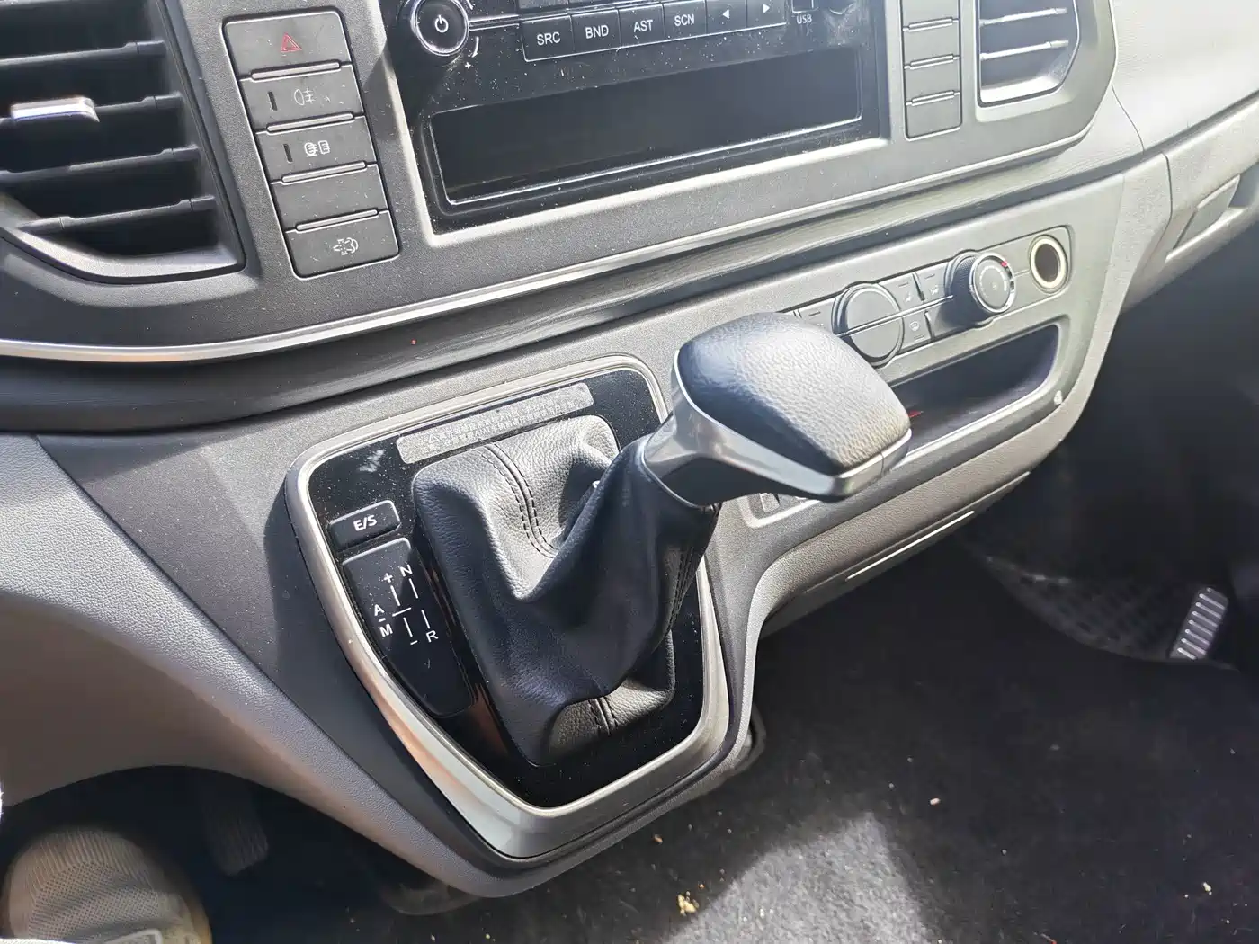 Photo 18 - SAIC Maxus Xintu V80