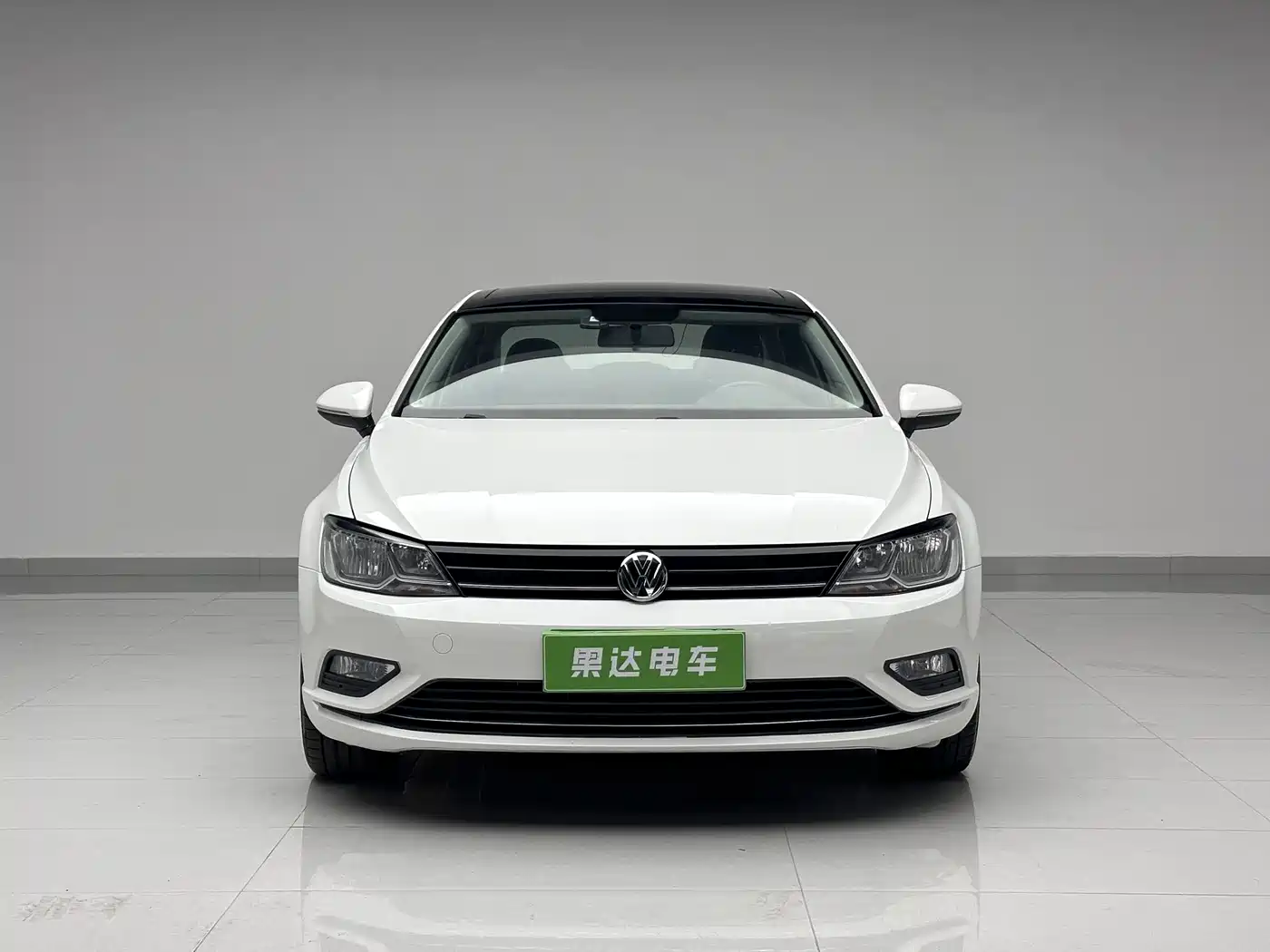 Volkswagen Lamando 2015 280TSI DSG Comfort фото 2