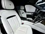 Фото 24 - Rolls-Royce Cullinan