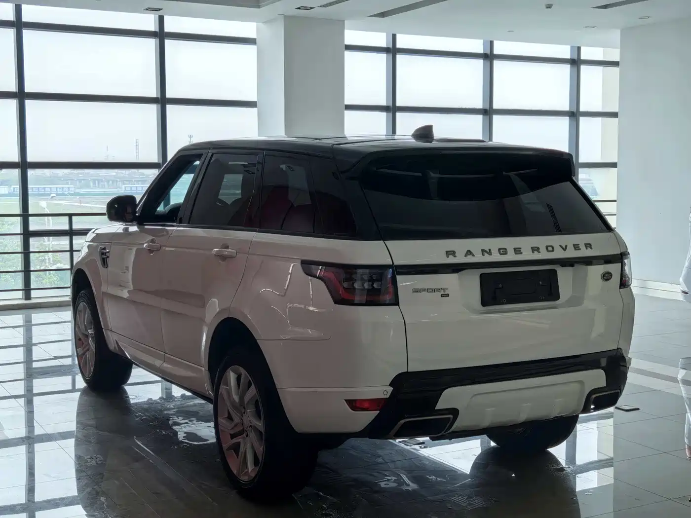 Land Rover Range Rover Sport 2020 3.0 L6 HSE DYNAMIC фото 19