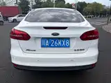 Фото 6 - Ford Focus