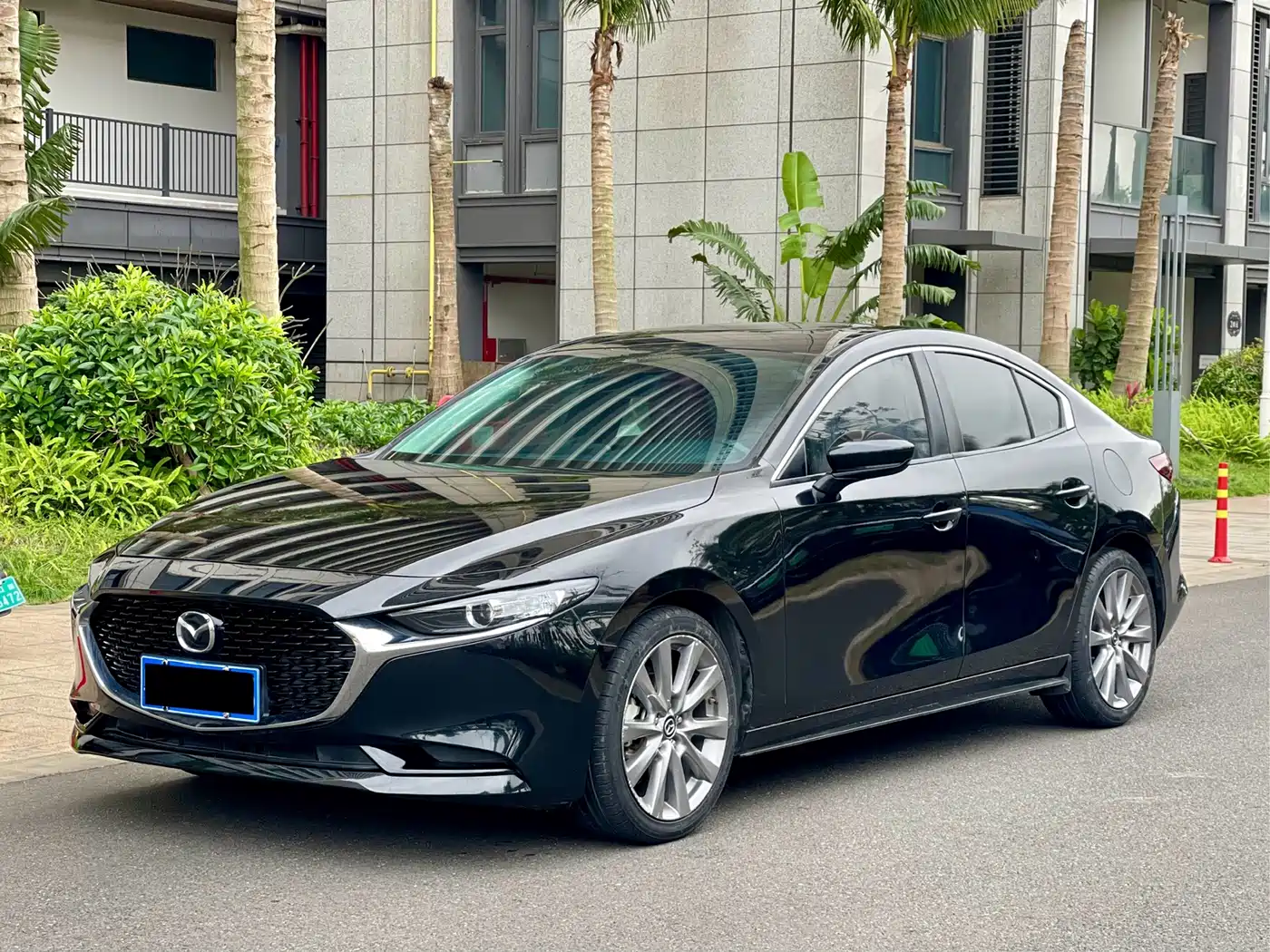 Mazda 3 Axela 2021 2.0L Automatic Quality Shine