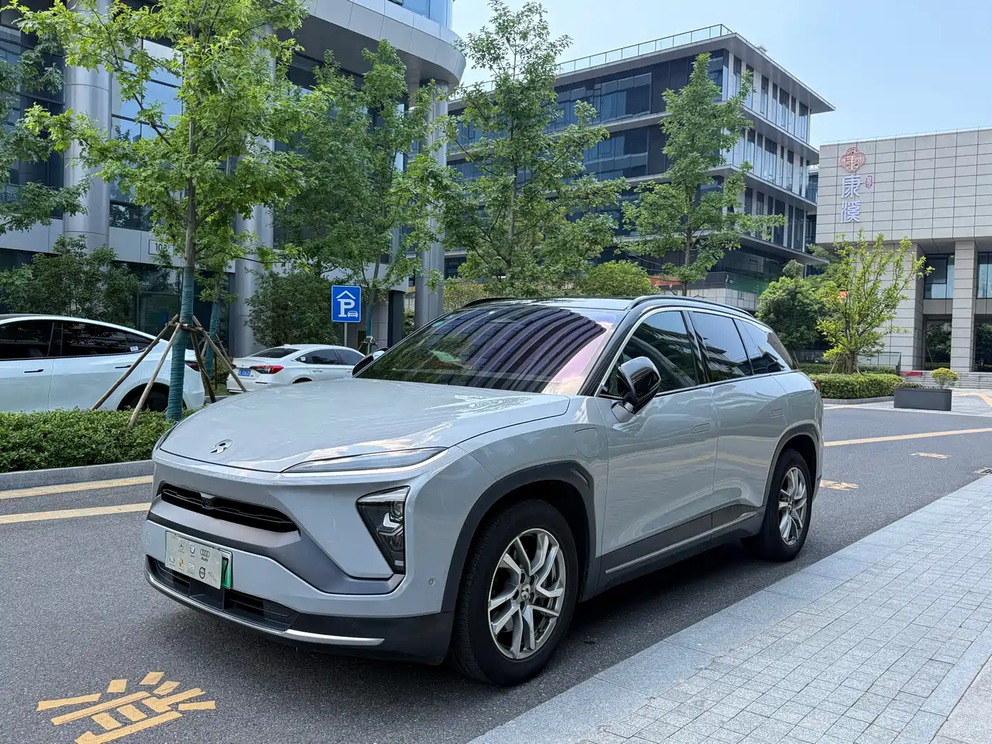 NIO ES6 2020