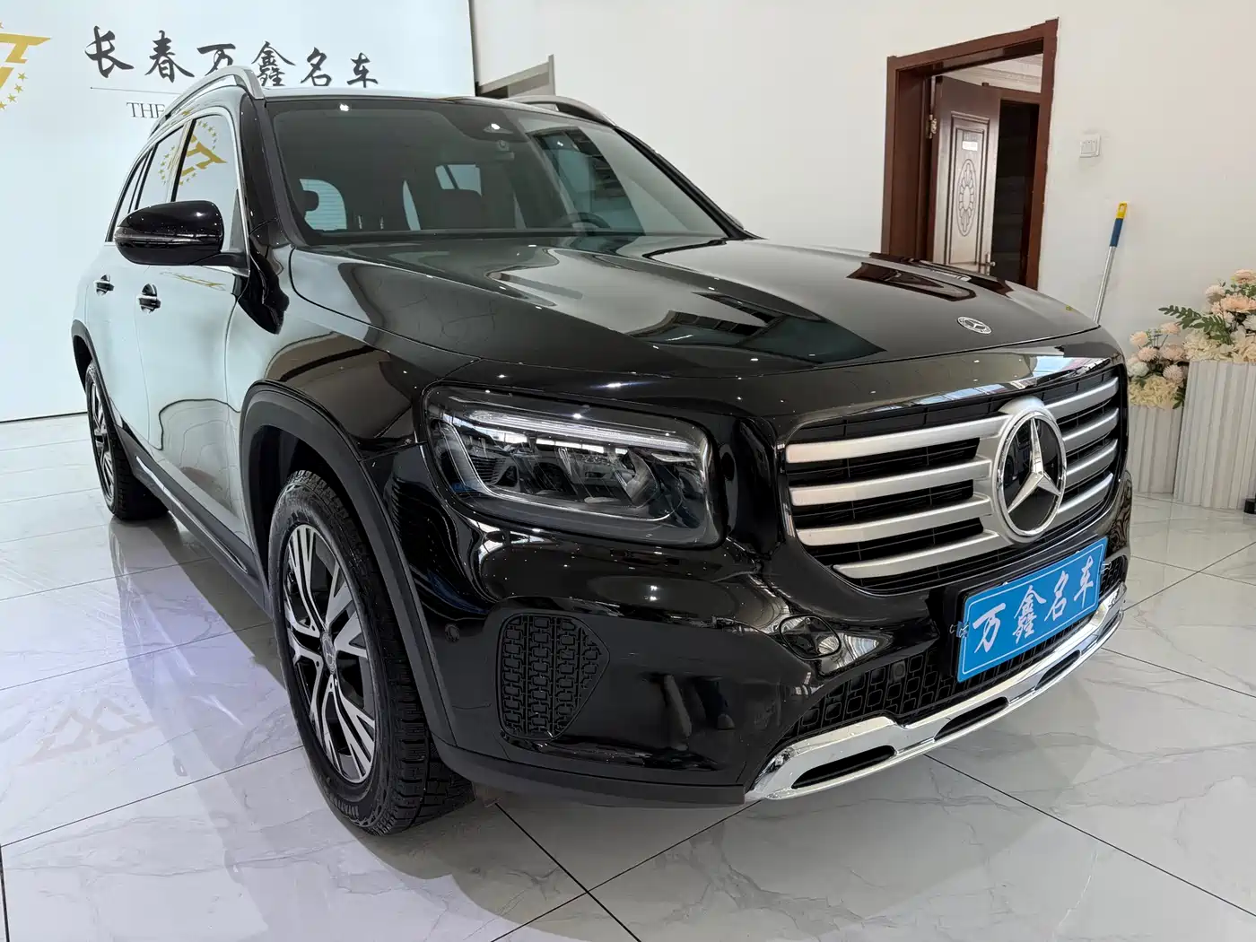 Mercedes-Benz GLB 2025 GLB 220 Dynamic фото 3