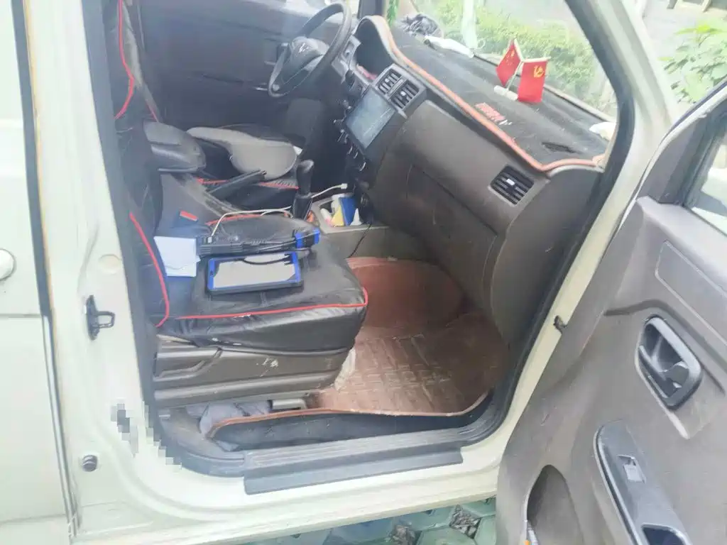 Wuling Motors Wuling Rongguang V 2017 2016 1.5L Utility (No Power Steering)