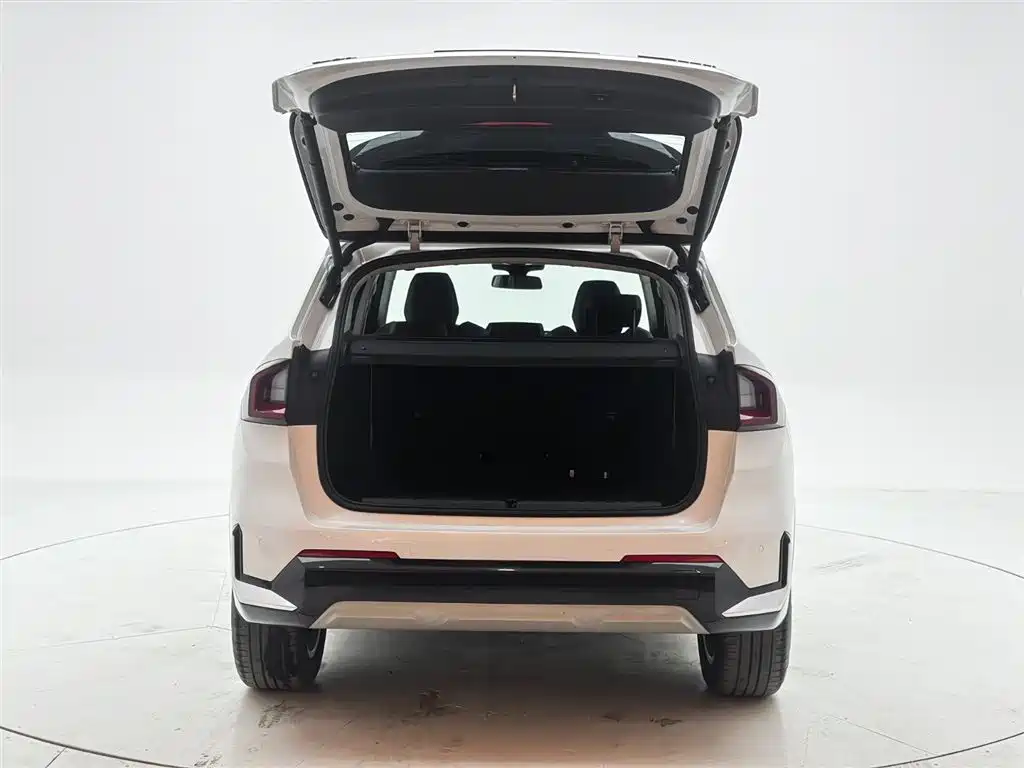 BMW X1 2023 sDrive20Li X Design Package фото 8