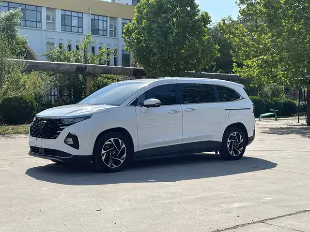Hyundai Kustu 2021 270TGDi Premium LUX
