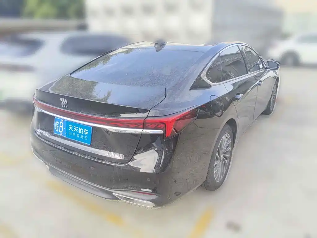 Buick LaCrosse 2025 2025 Model 28T Platinum Edition