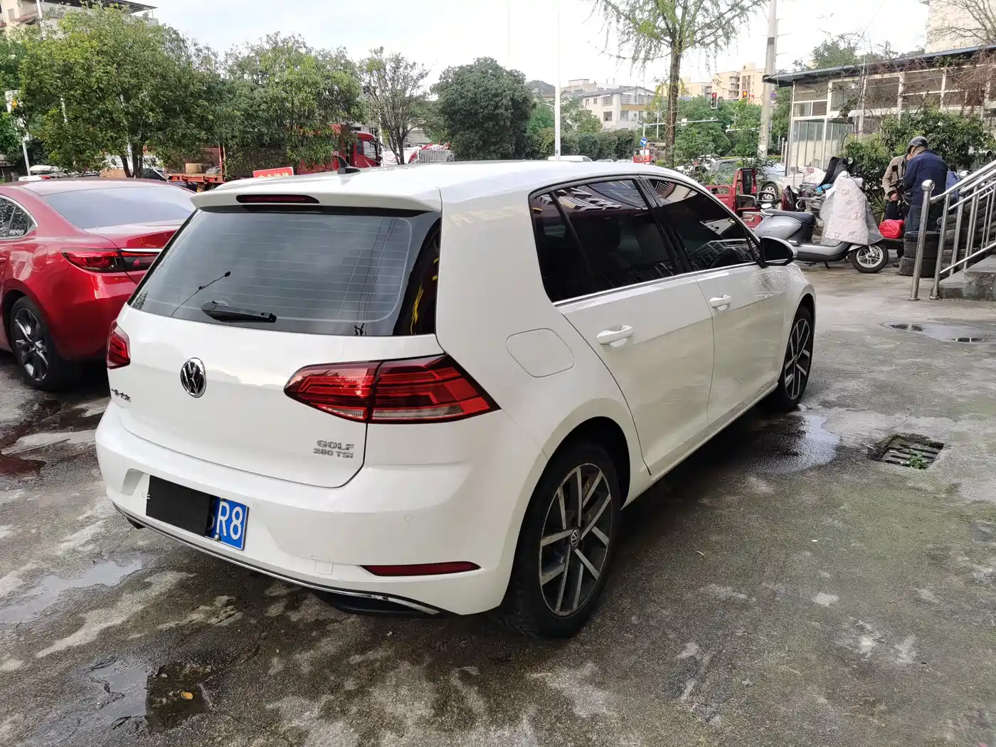 Volkswagen Golf 2020 Beloved Edition 280TSI DSG Comfort фото 6