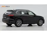 Фото 3 - Volkswagen Touareg
