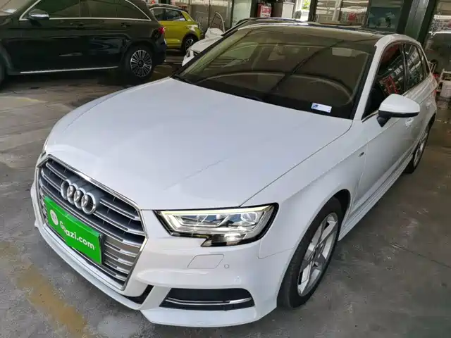 Audi A3 Sportback 35 TFSI, Стиль, экокласс Китай V