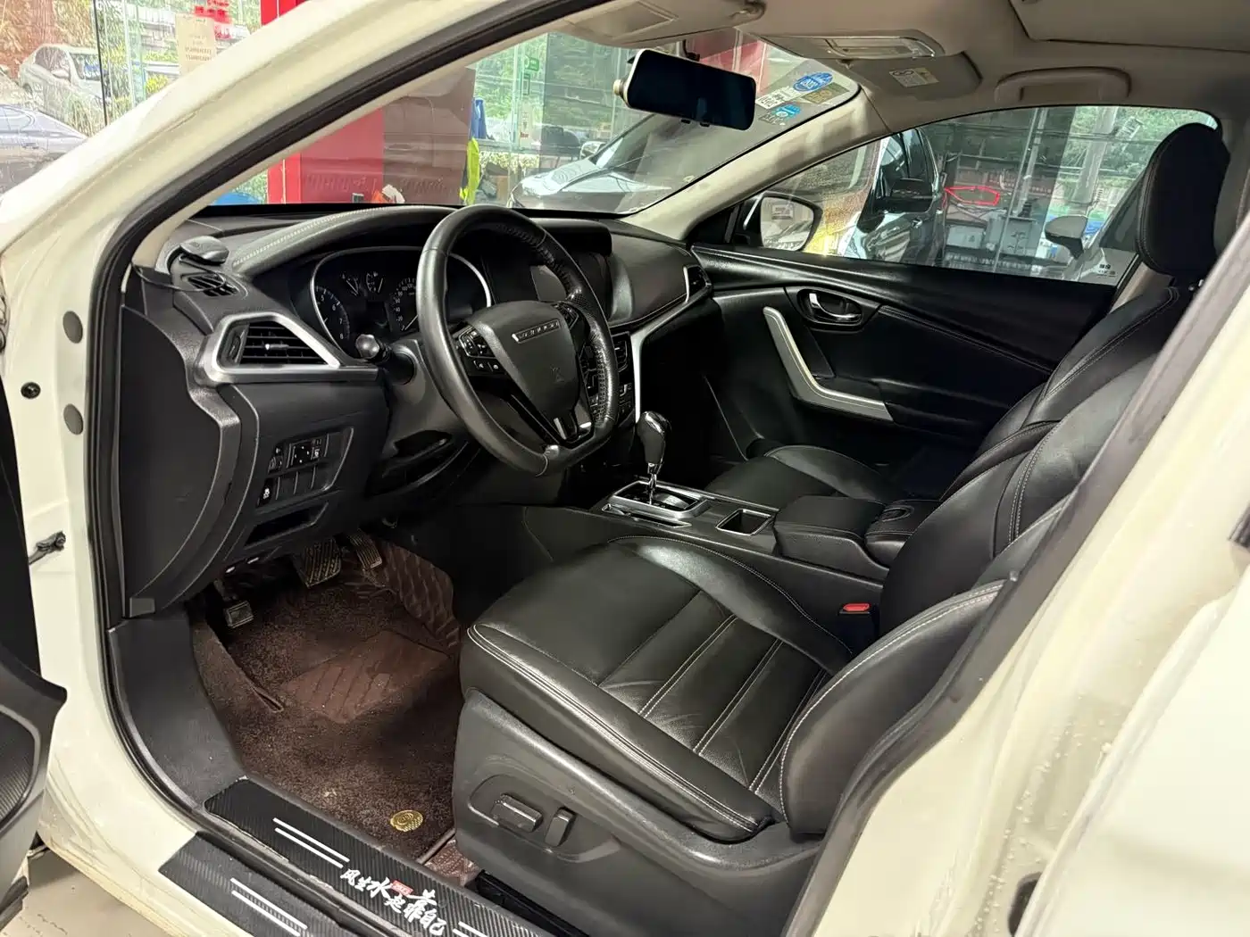 2018 Venucia T90