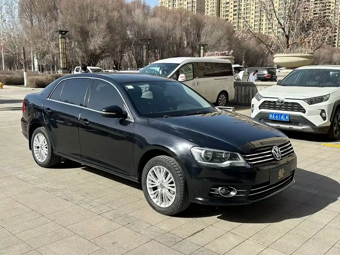 Volkswagen Bora 2014 1.6L Automatic Luxury Edition фото 2