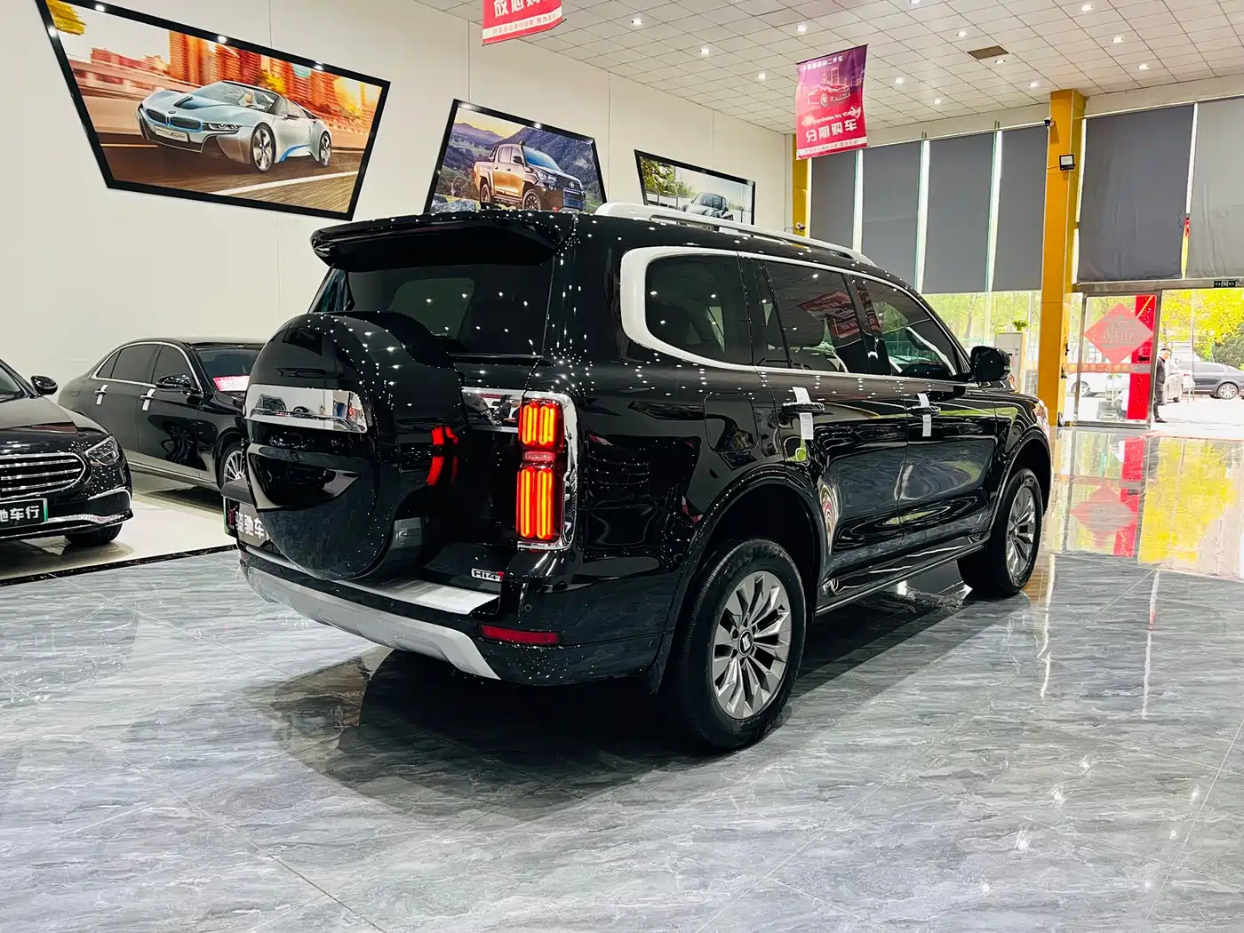 Tank 500 EV 2023 Hi4-T фото 7