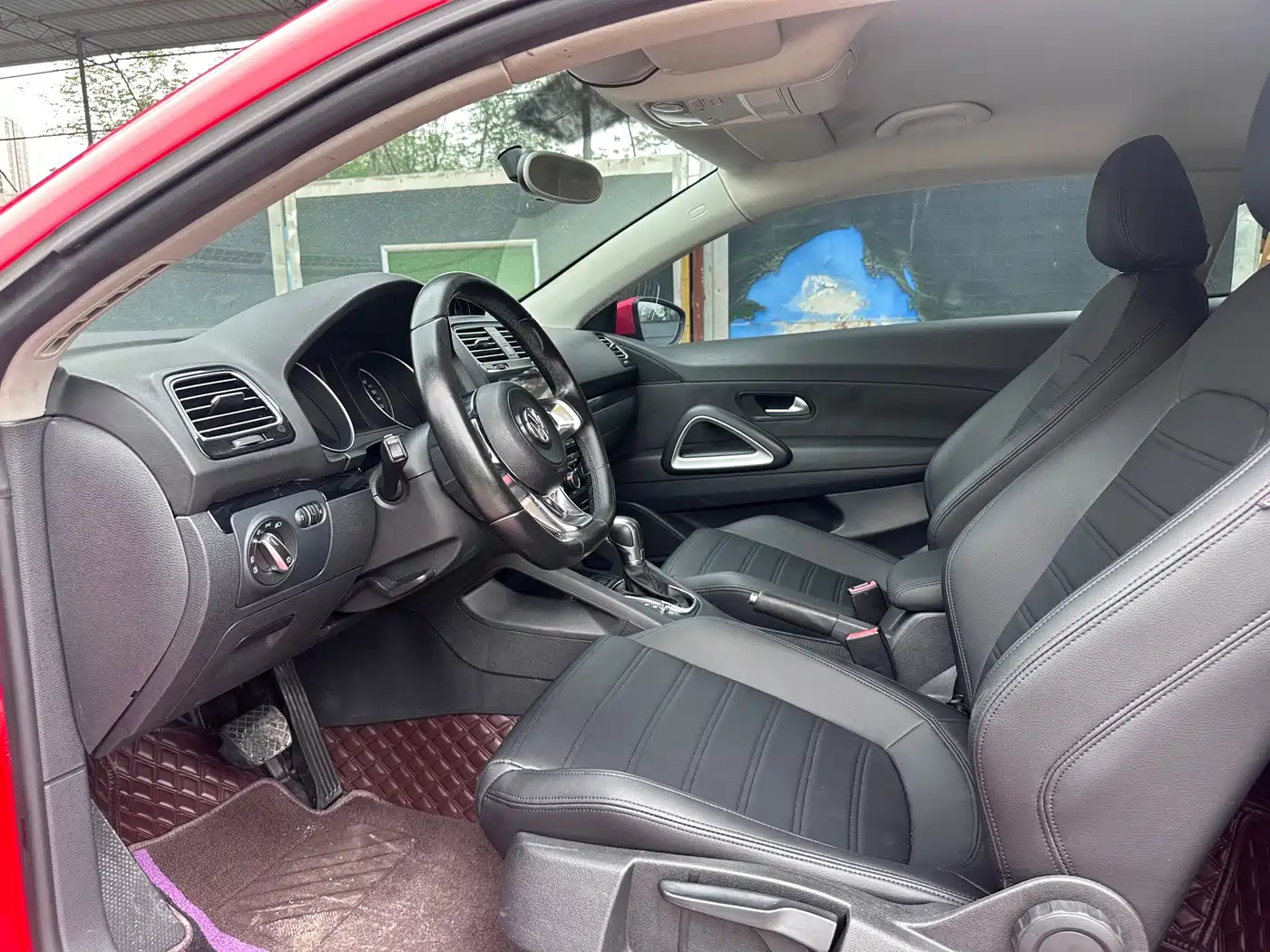 Volkswagen Scirocco 2015 1.4TSI Trend Edition фото 7