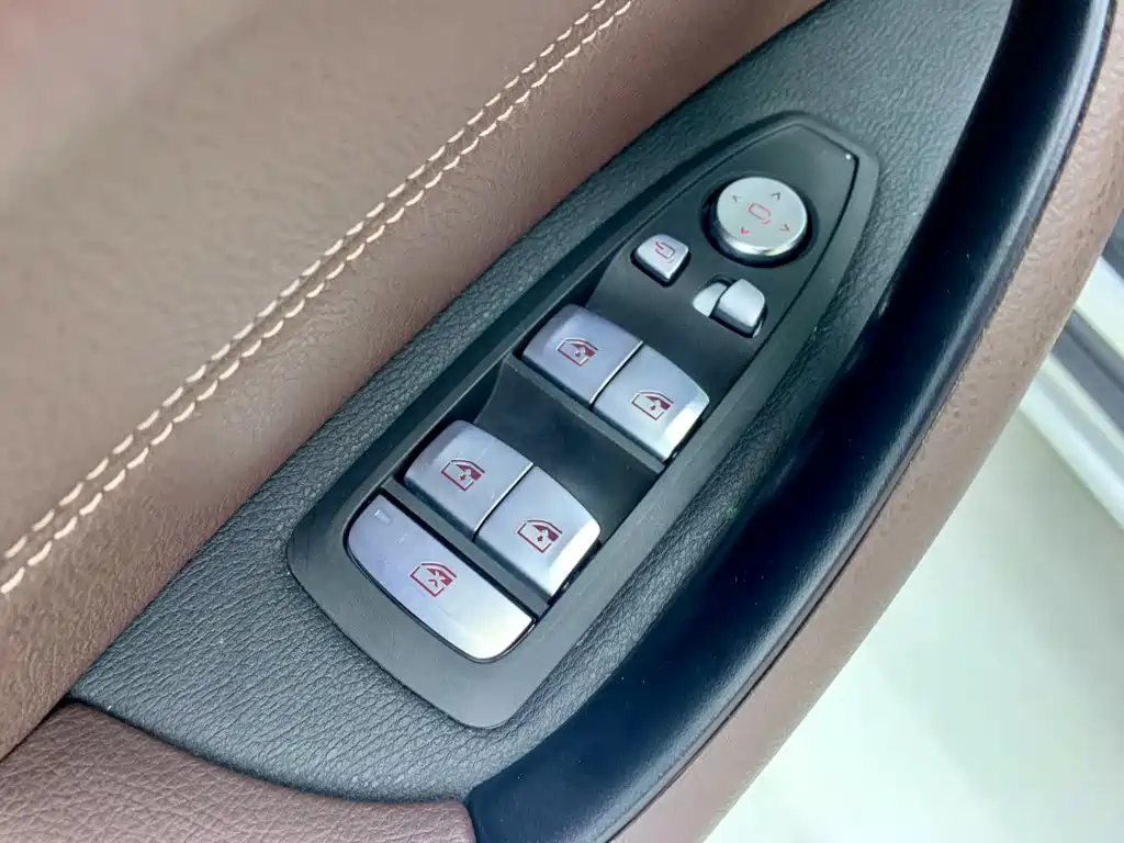 Фото 29 - BMW X1