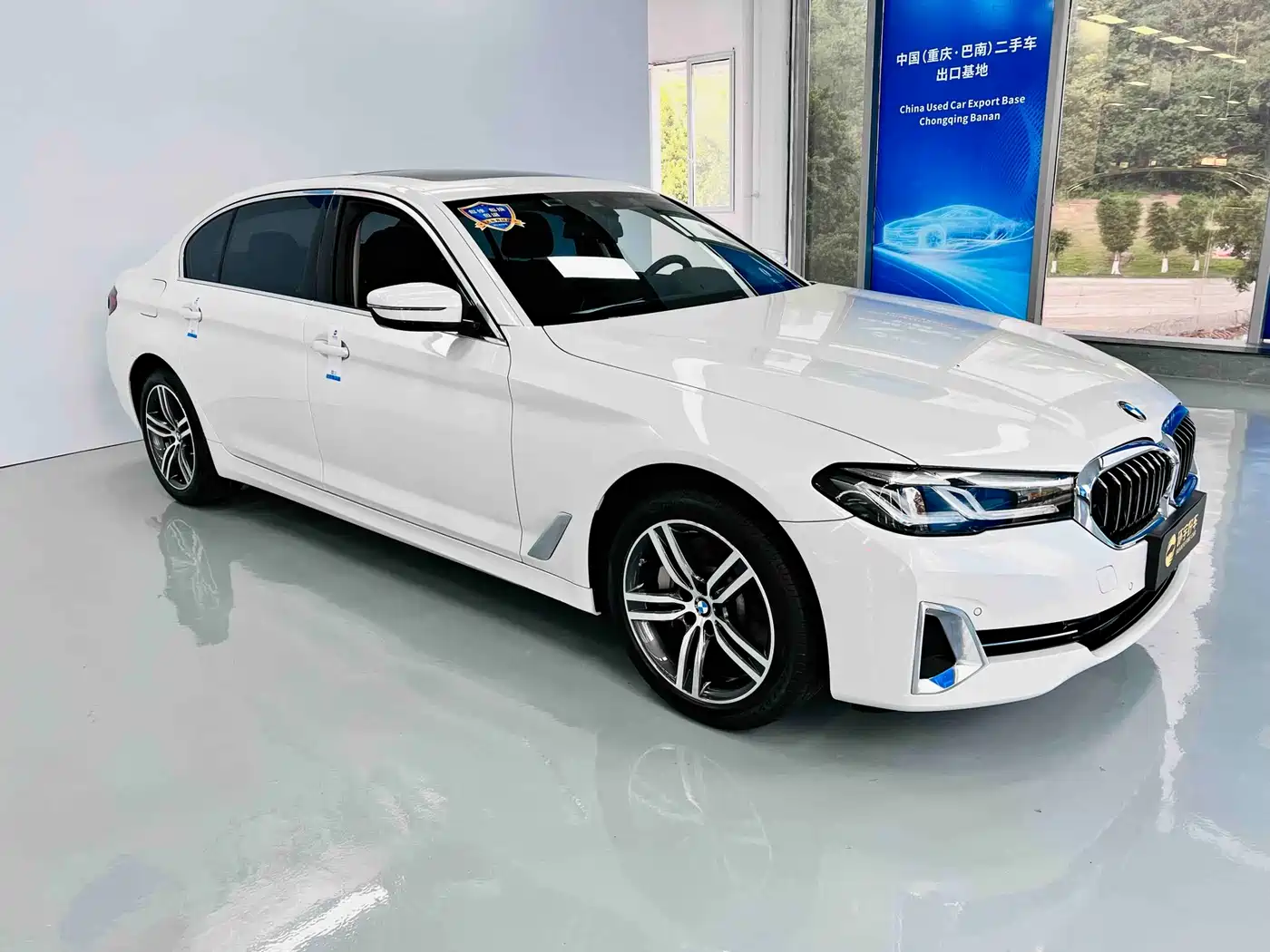 BMW 5 Series 2022 530Li Leading Luxury Package фото 3
