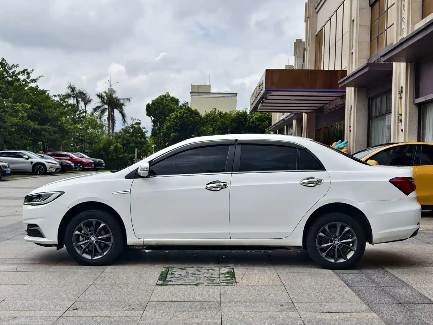 BYD Qin New Energy 2022 2021 Mobility Edition