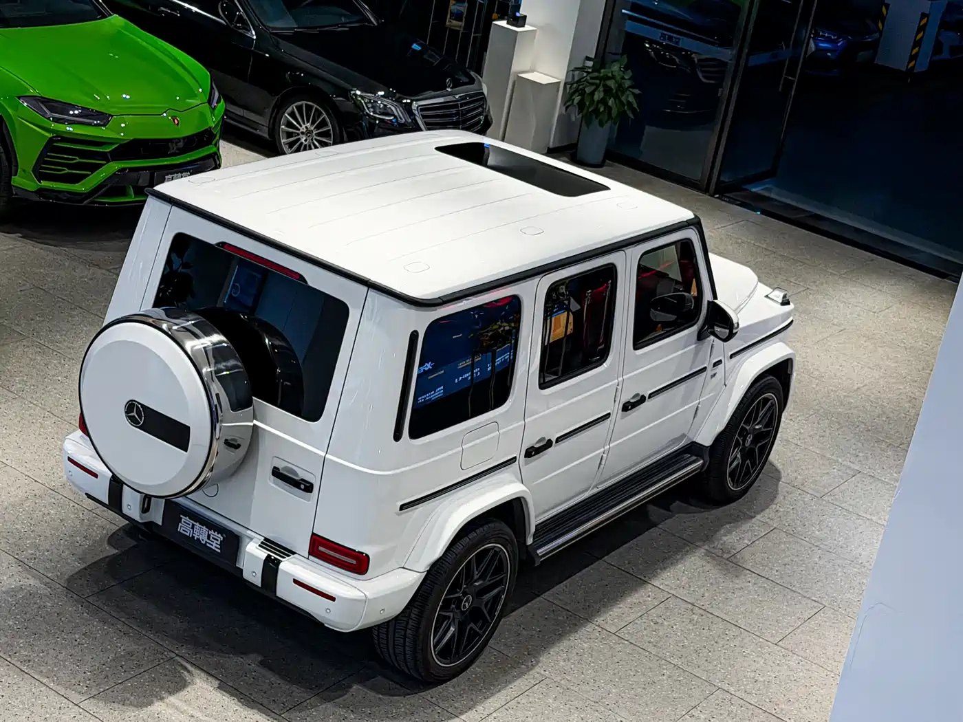 Mercedes-Benz G-Class 2024 G 500 фото 9