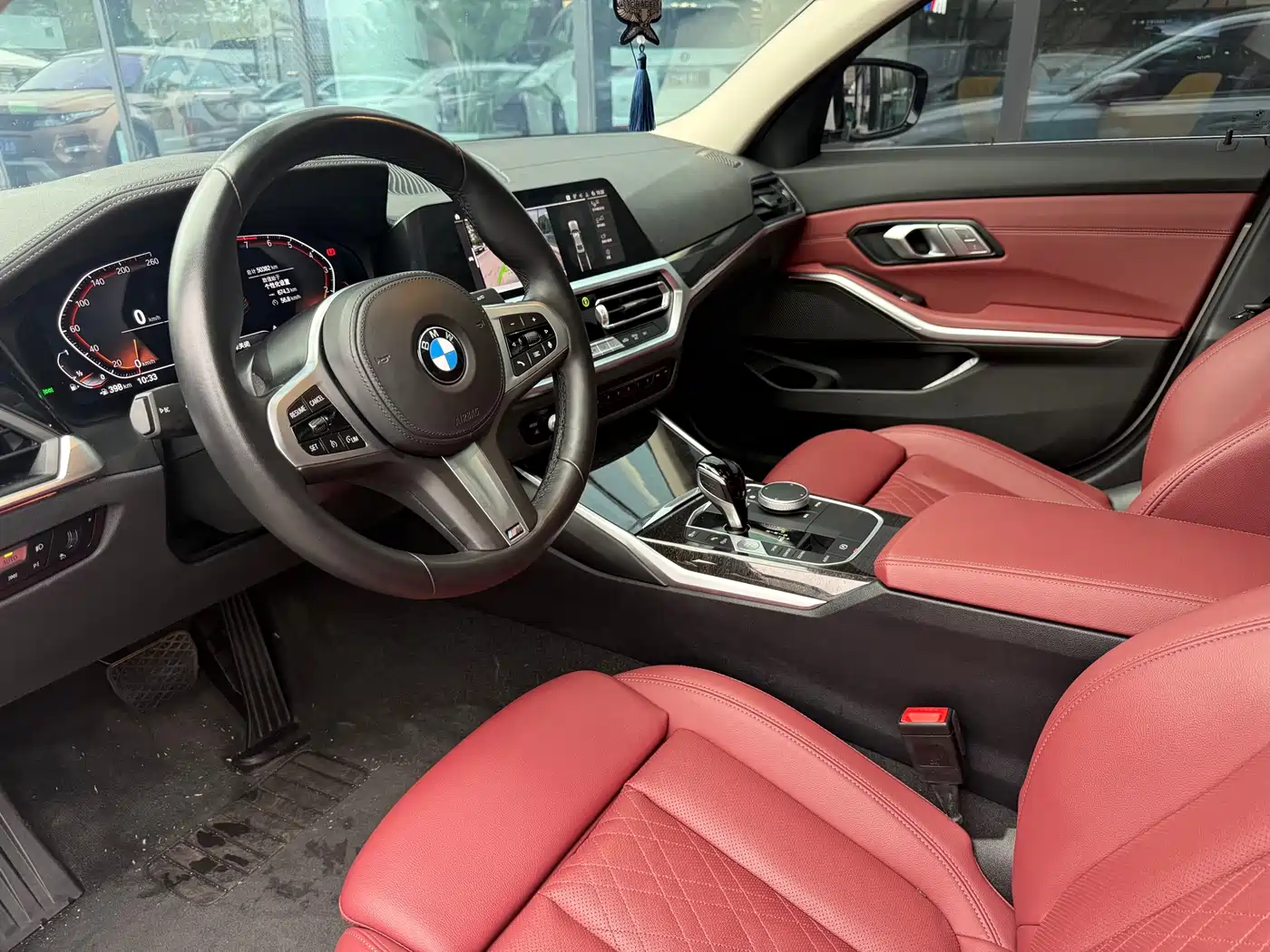 BMW 3 Series 2022 325Li M Sport Package фото 4
