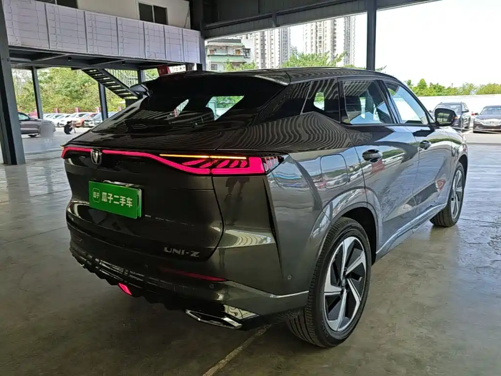 Changan UNI-Z New Energy 2026 2025 Model Year Smart New Blue Whale 125km Super Power Edition