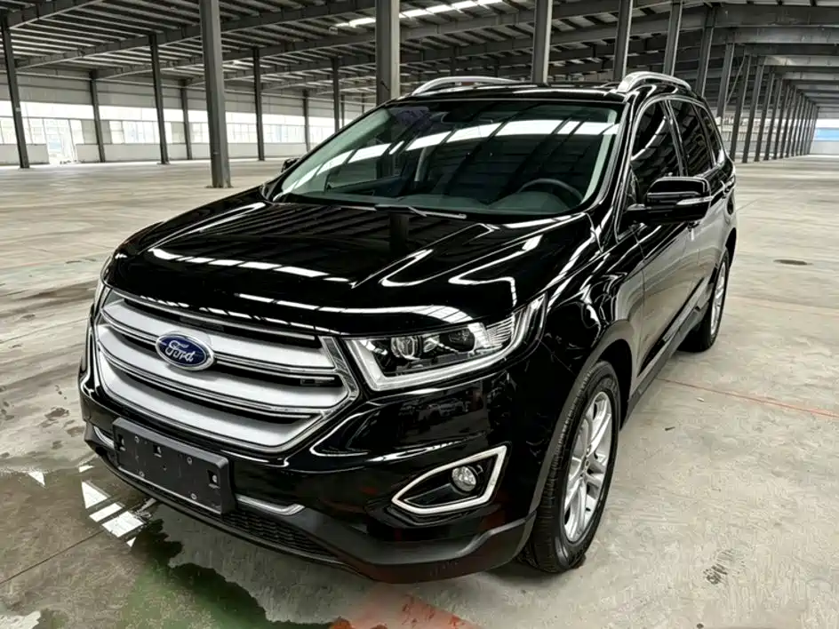 Фото 1 - Ford Edge