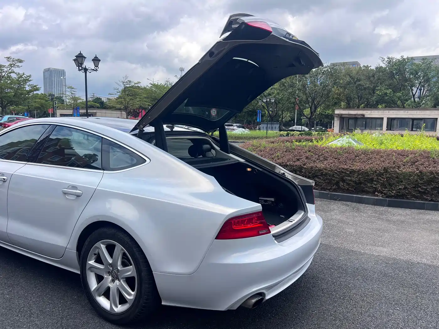 Фото 18 - Audi A7