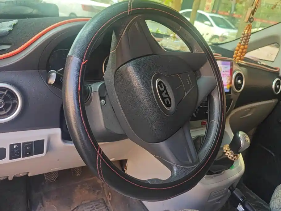 JAC Refine M3 2022 2019 Maker Edition 1.8L Luxury Version