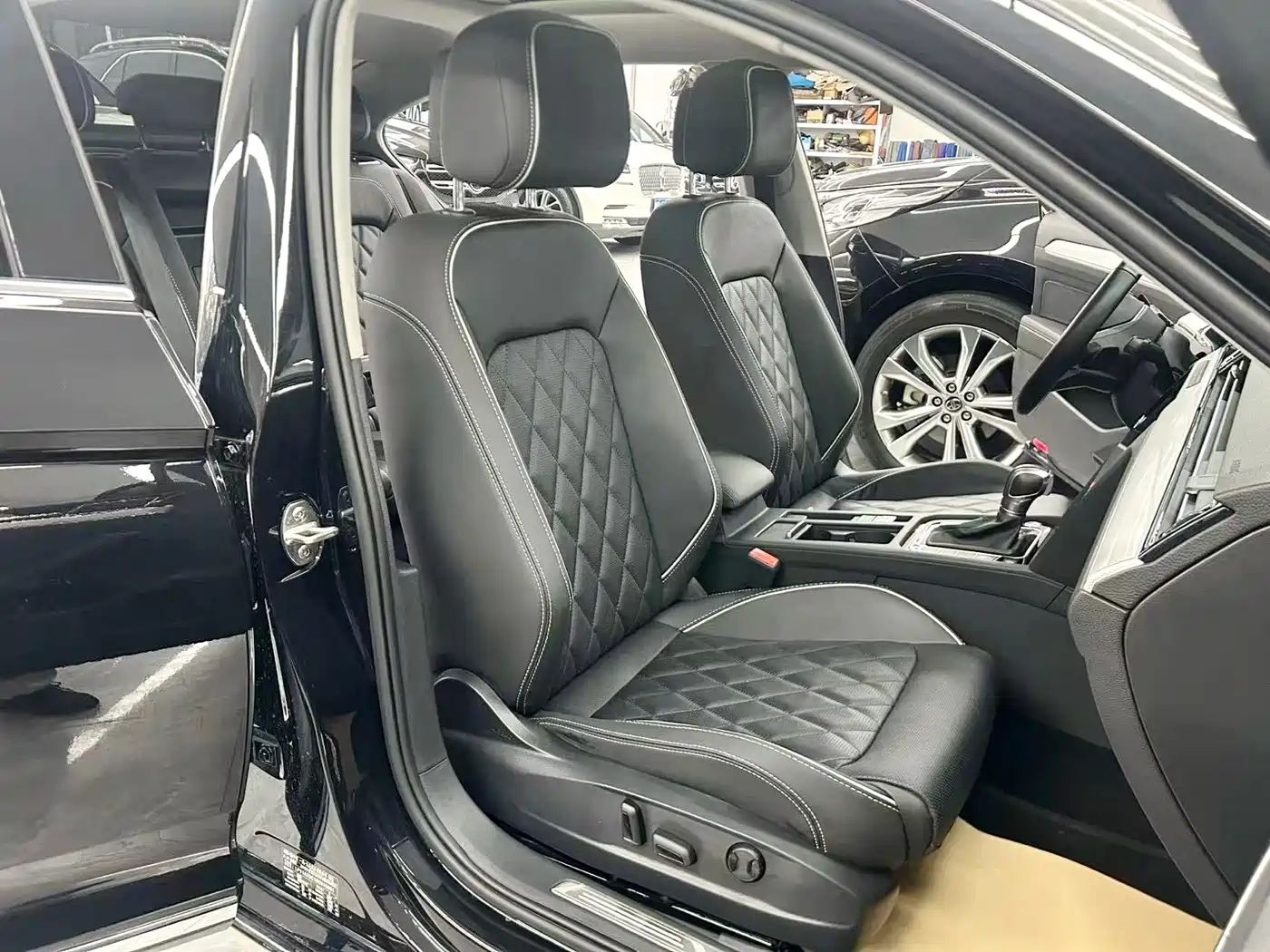 Volkswagen Magotan GTE Plug-in Hybrid 2023 2022 GTE Luxury