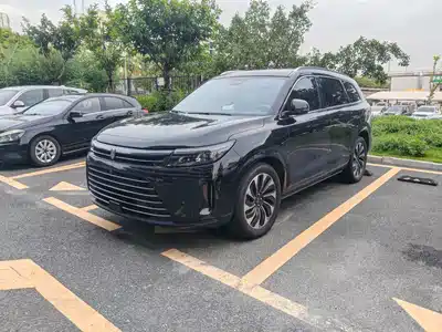 AITO M7