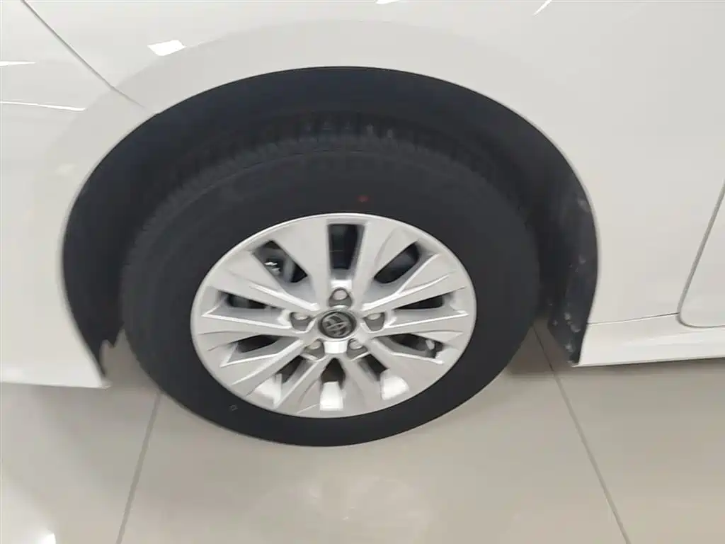 Toyota Corolla 2023 1.2T Pioneer Edition фото 23